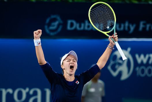 博士伦赛佩娃晋级决赛库兹娃退出骂对手没品