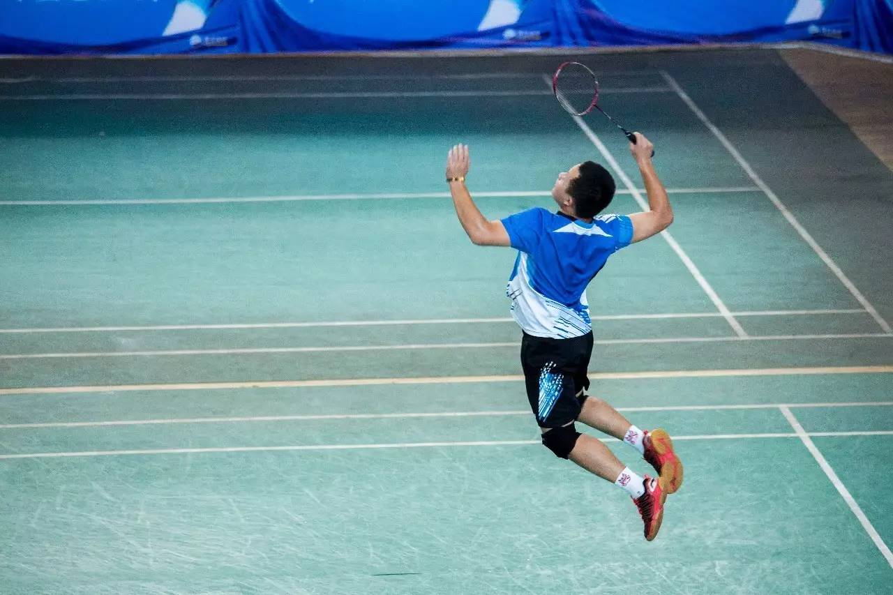 没悬念！亚马尔助攻梅里诺头球破门，西班牙3球领先